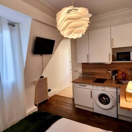 Champs-Elysees - Suite For 2 People Parigi Esterno foto