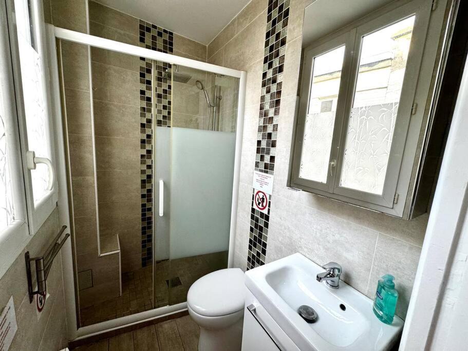 Champs-Elysees - Suite For 2 People Parigi Esterno foto